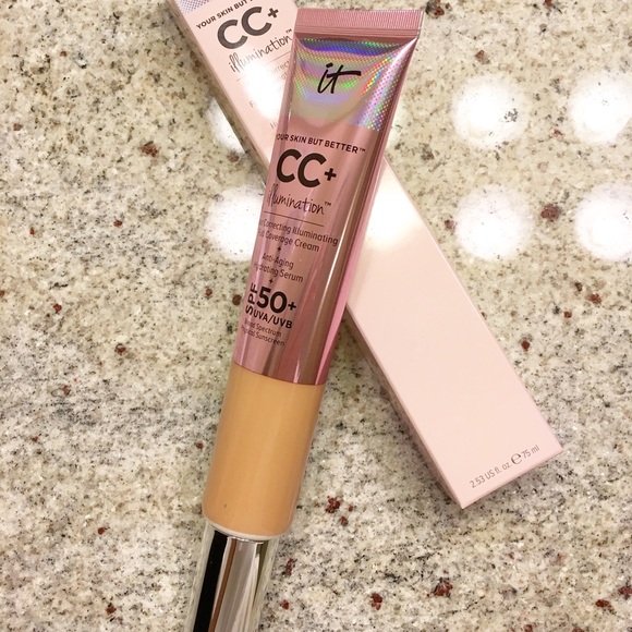 SOLD | SUPER SIZE IT Cosmetics CC Illumination - Picture 1 of 2